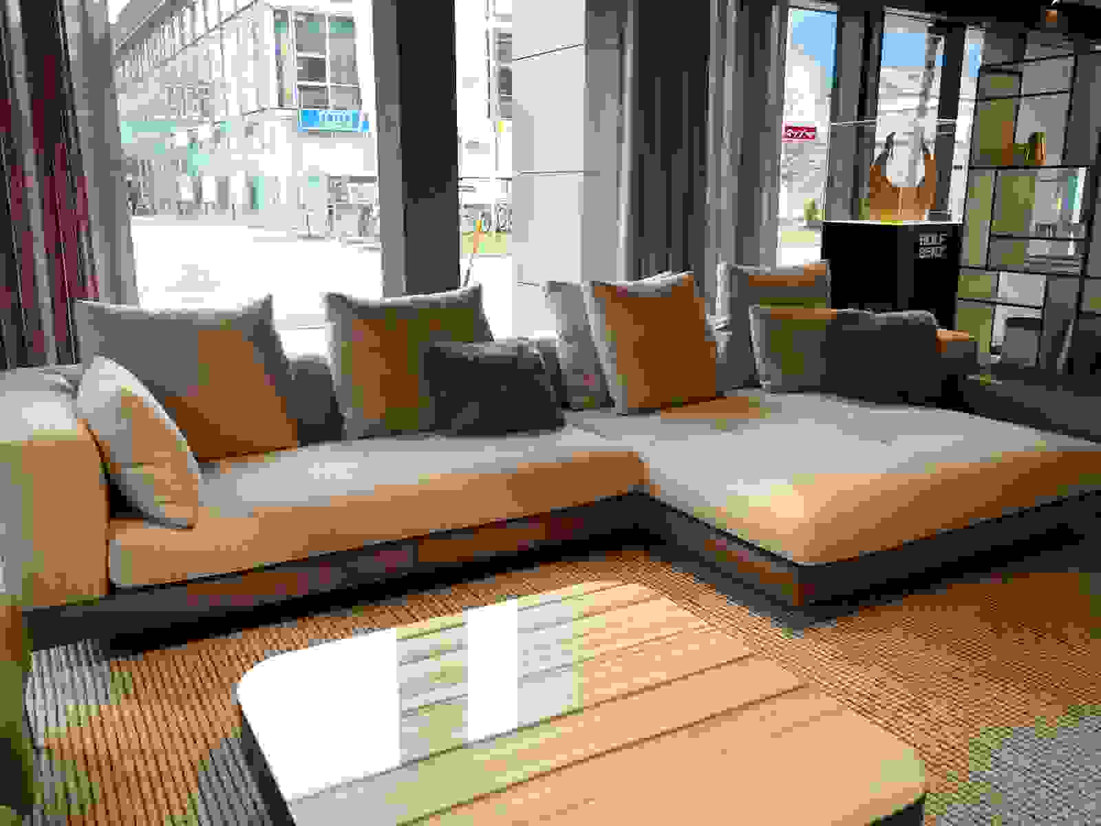 Sofagruppe Connery von Minotti