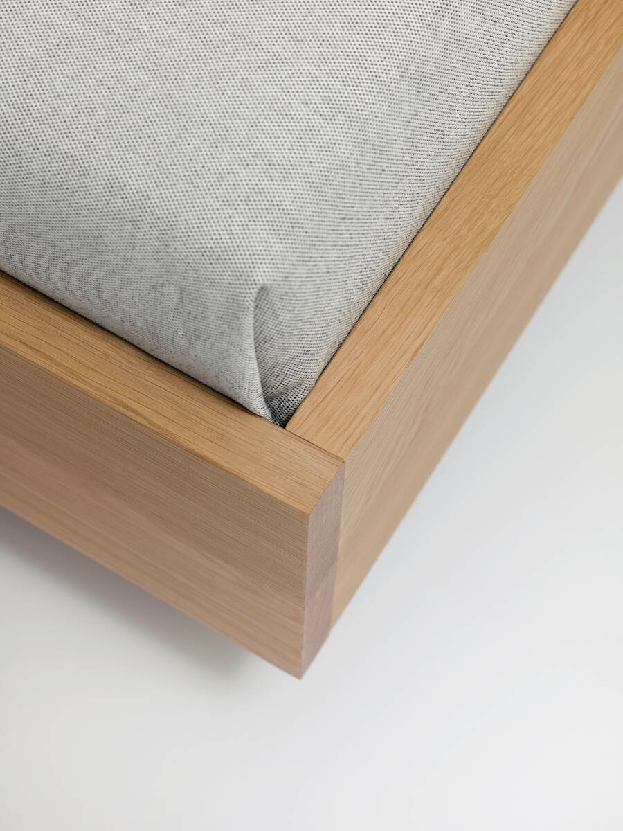 Bett Simple HI 79 Zeitraum