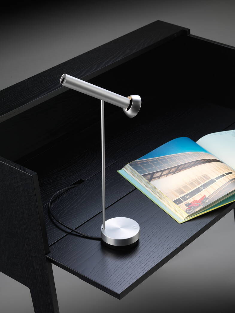 Zoom: Tischleuchte Topoled T Baltensweiler