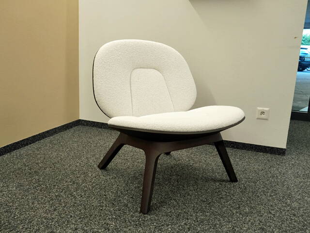 Sessel Poi von WeibelWeibel