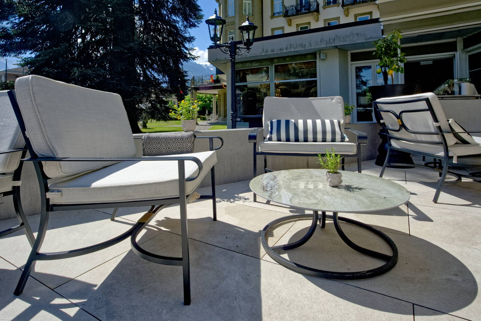 Hotel Beau Rivage, Interlaken Oudoor Bar & Terrasse