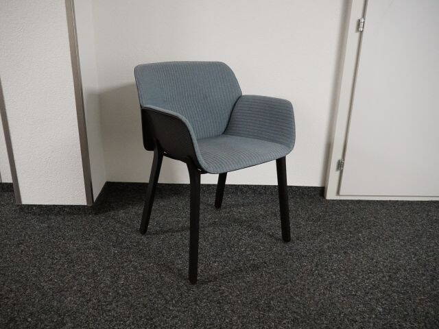 Armlehnstuhl Nuez von Andreu World Armlehnstuhl Nuez von Andreu World