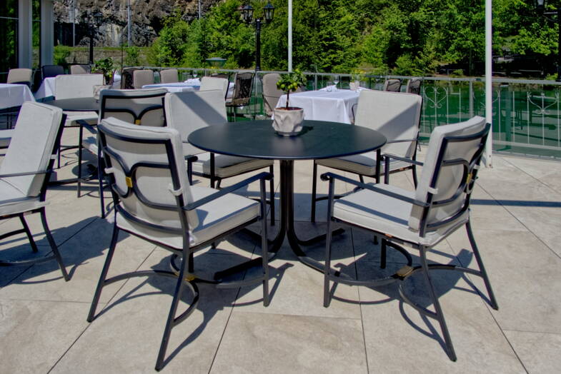 Hotel Beau Rivage, Interlaken Oudoor Bar & Terrasse
