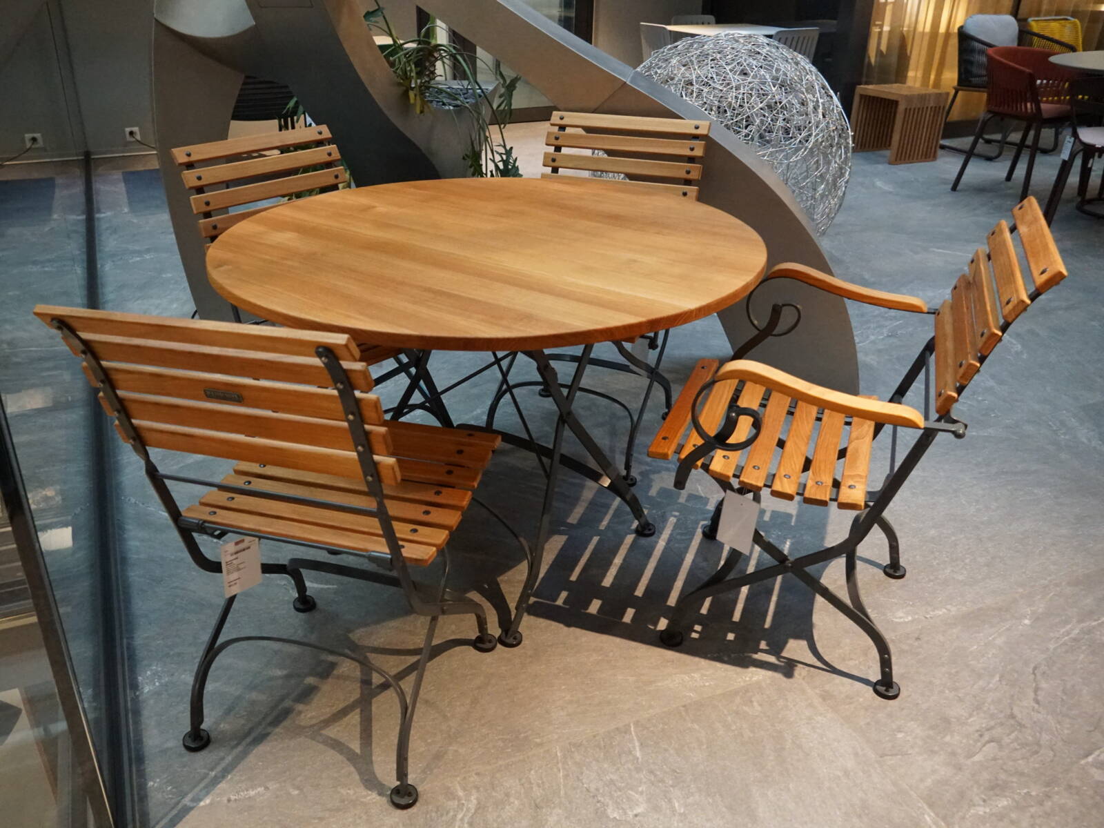 Tischgruppe Classic von Weishäuptl Tischgruppe Classic von Weishäuptl