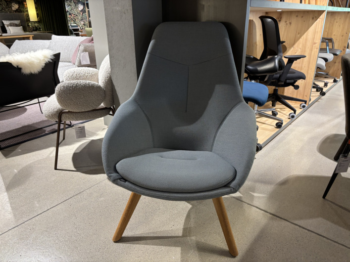 Sessel Mara von WeibelWeibel