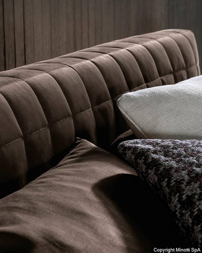 z_minotti_twiggy_bed_04.jpg z_minotti_twiggy_bed_04.jpg